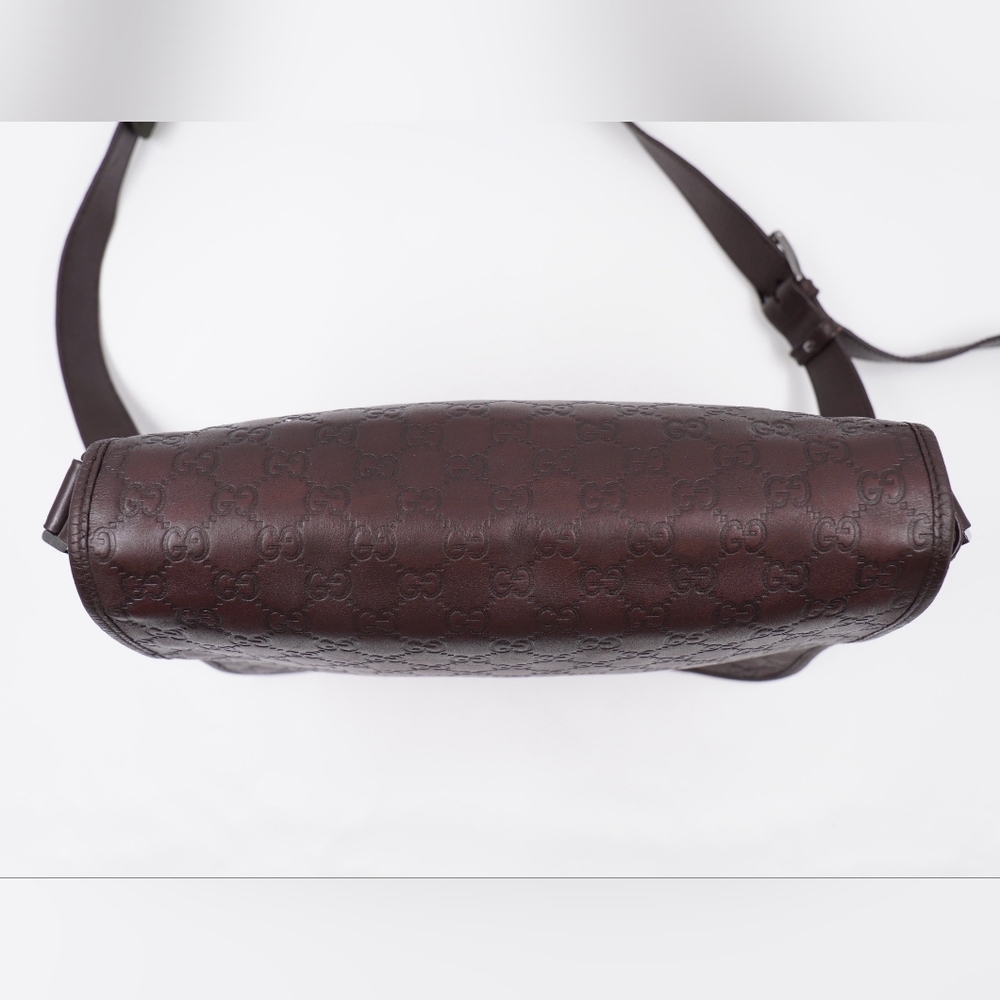 ❌️❌️SOLD❌️❌️BL05❤️ GUCCI Guccissima Flap Messenger Bag - Picture 2 of 14